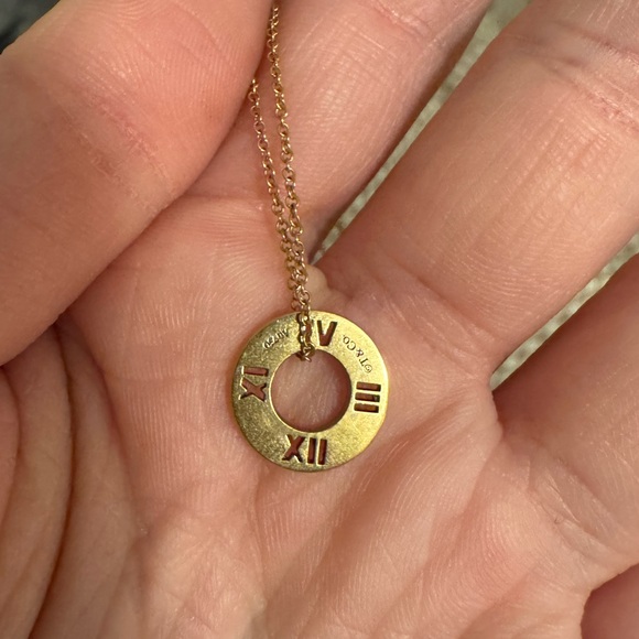 Tiffany & Co. atlas pierced 18k rose gold diamond pendant necklace - Picture 4 of 6